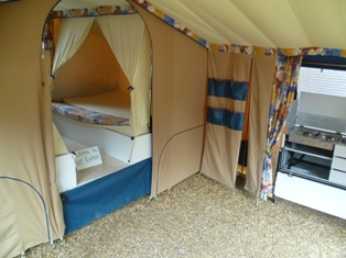 Cabanon jupiter trailer tent clearance